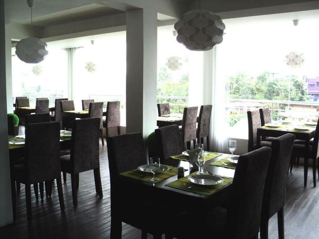 Laa Adams - The Luxurious Living Hotel Hatton Exterior foto