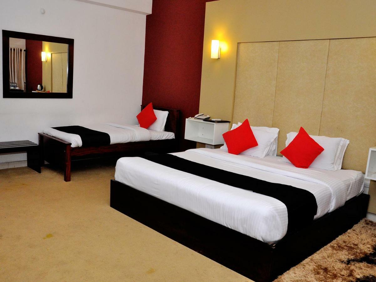 Laa Adams - The Luxurious Living Hotel Hatton Exterior foto